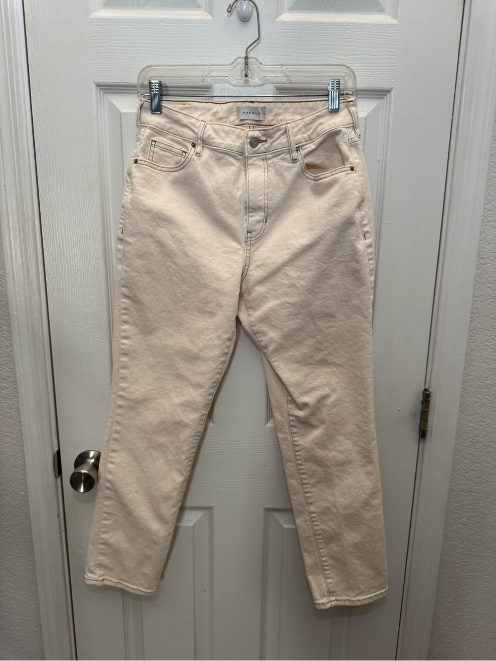 PacSun stretch Mom Jeans in Light Cream